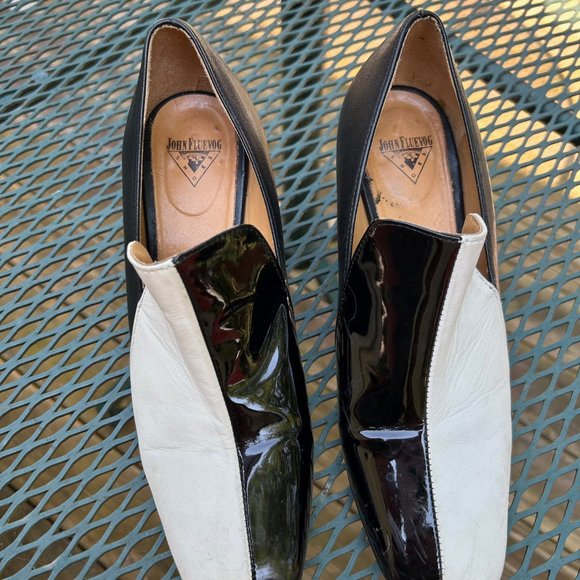 John Fluevog Gilda heels - matte white, patent black - size 6.5 made in Portugal - Picture 3 of 9